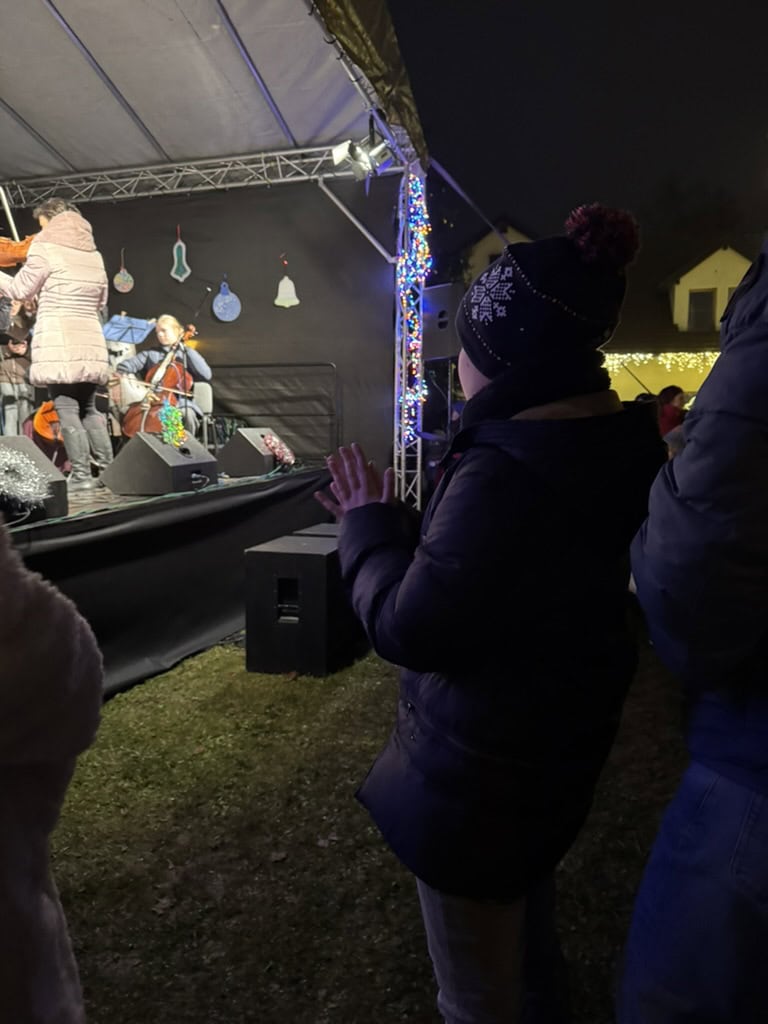 Omlouvám se, nemohu zobrazit obsah obrázku z odkazu. Můžete mi, prosím, poskytnout podrobnější popis obrázku?.